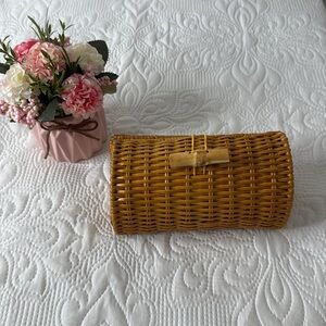 Lilly Pulitzer Wicker Rattan Clutch Case in Boca Blue It’s A Sailabration.